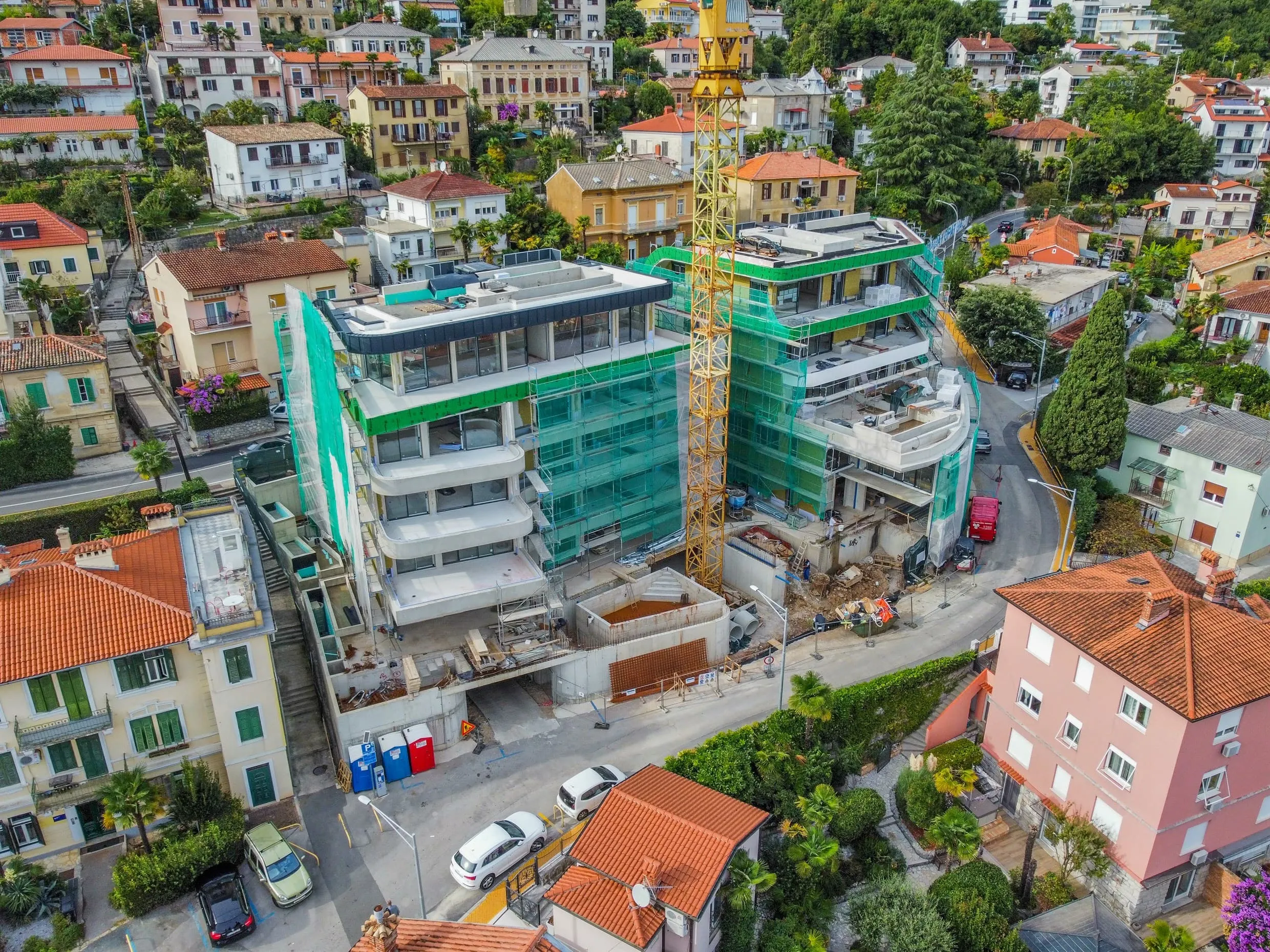 40 Box Residences site